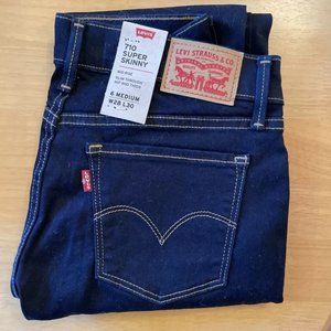 NEW Levi's 710 Super Skinny Dark Wash Jeans Size 28
